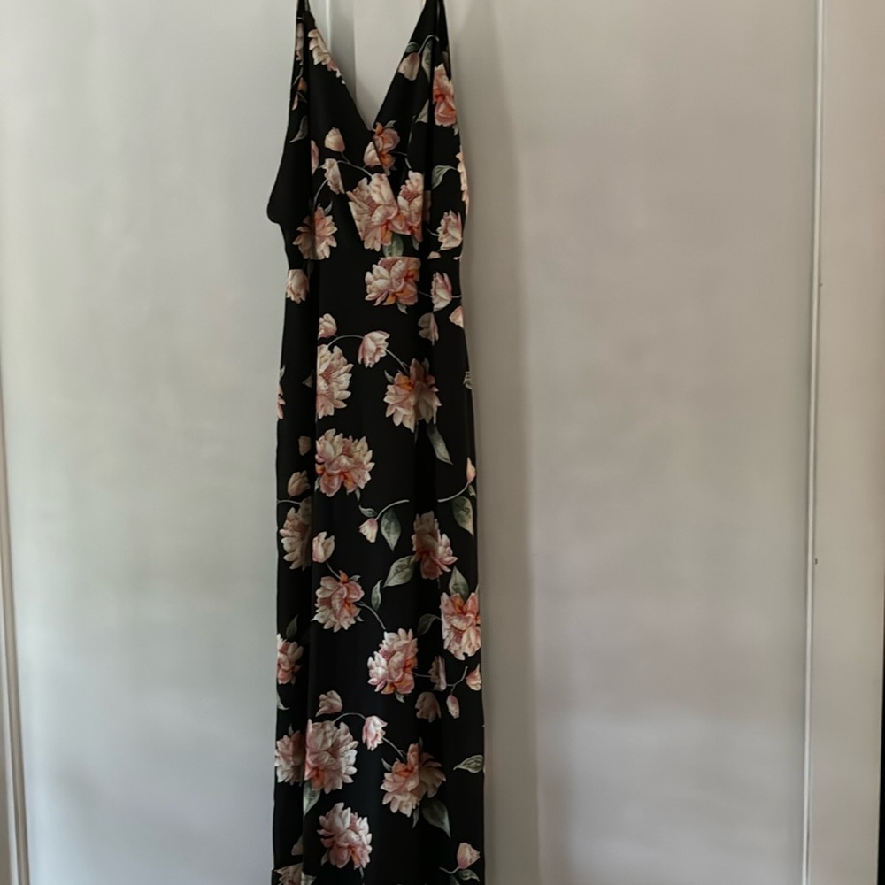 Lush long sleeve black floral dress